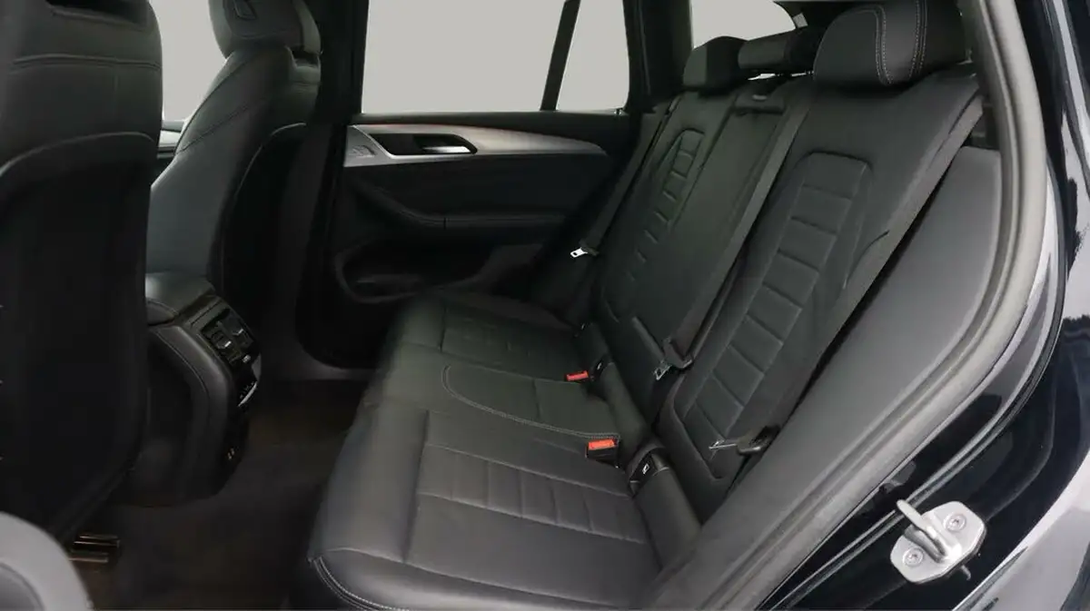 2021-bmw-x3-big-16