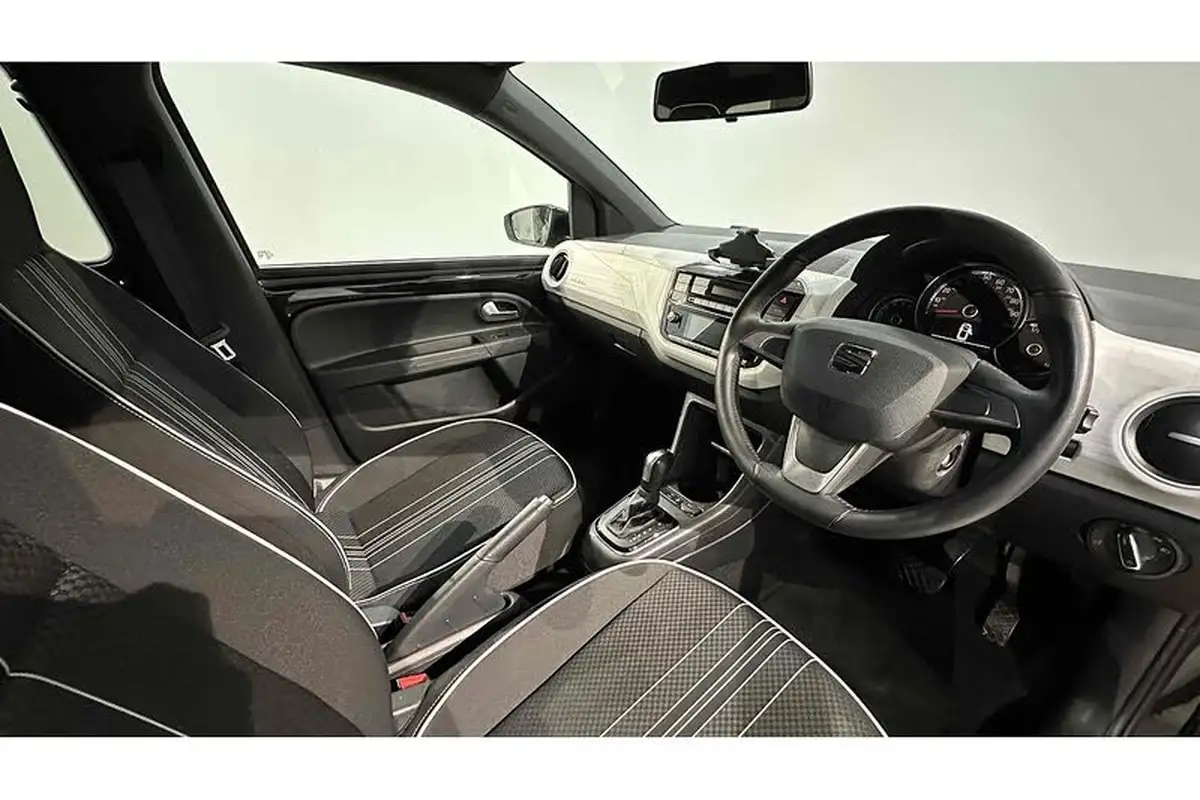 2021-seat-mii-e-big-28