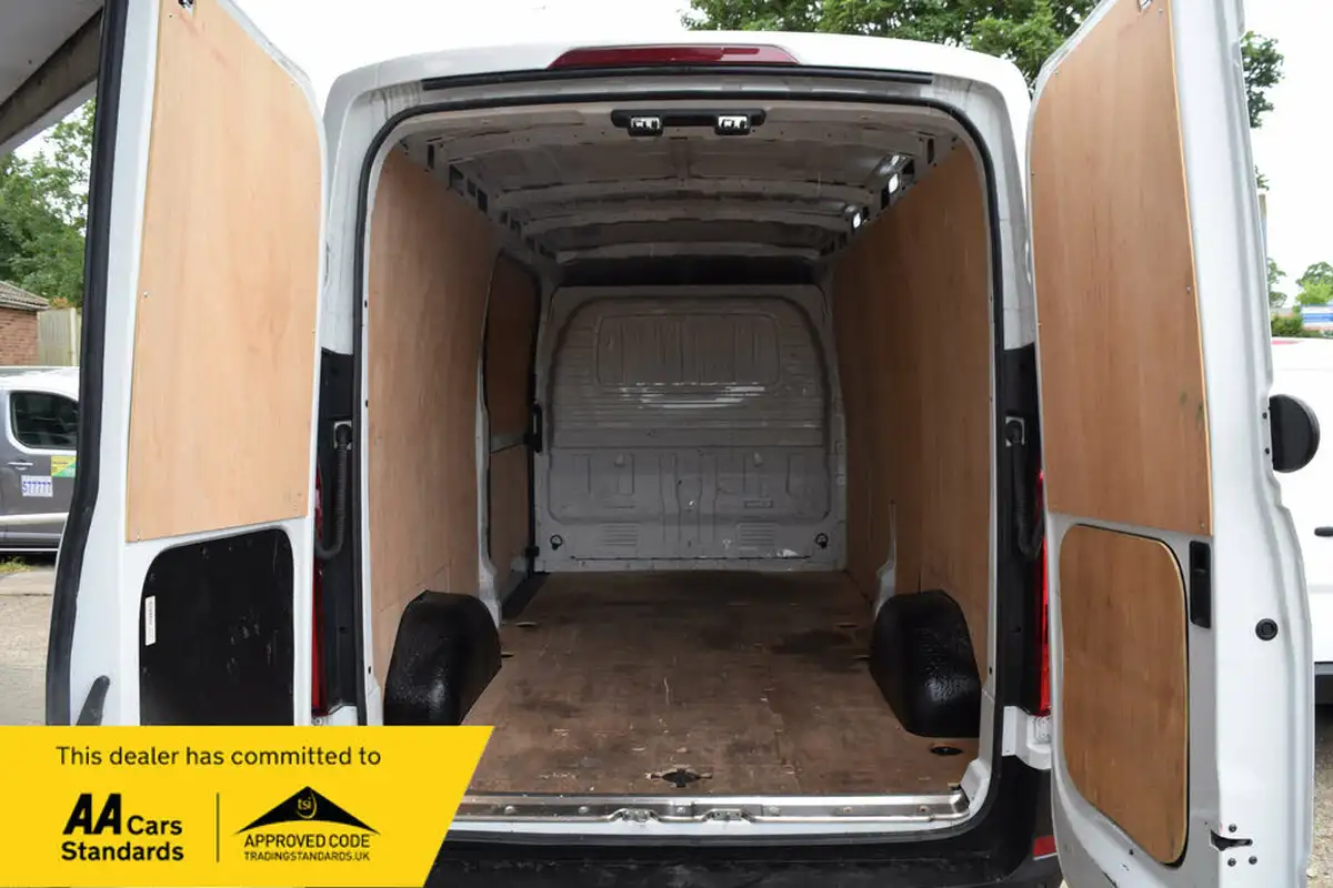 2023-maxus-deliver-9-big-63
