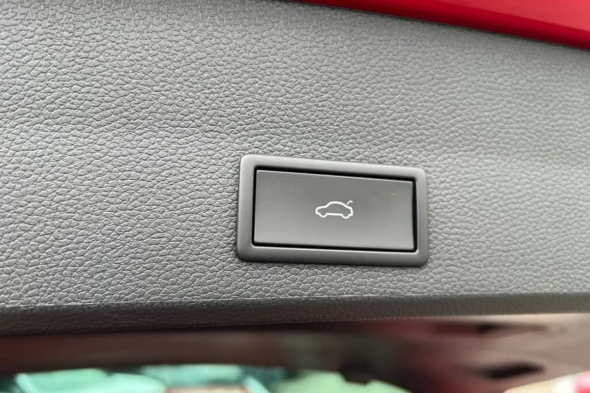 2022-seat-ateca-15-tsi-evo-xperience-lux-big-13