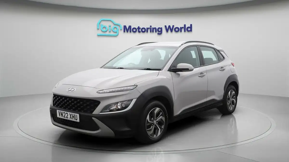 2022-hyundai-kona-16-gdi-se-connect-big-3