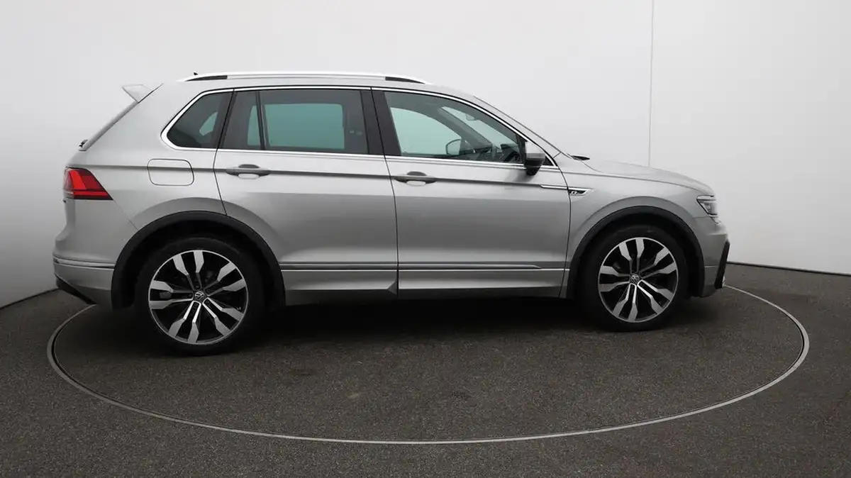 2018-volkswagen-tiguan-20tdi-r-line-150ps-4motion-ss-dsg-big-53
