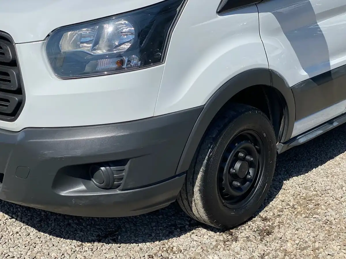 2017-ford-transit-20tdci-310-l2h2-105pseu6-big-18