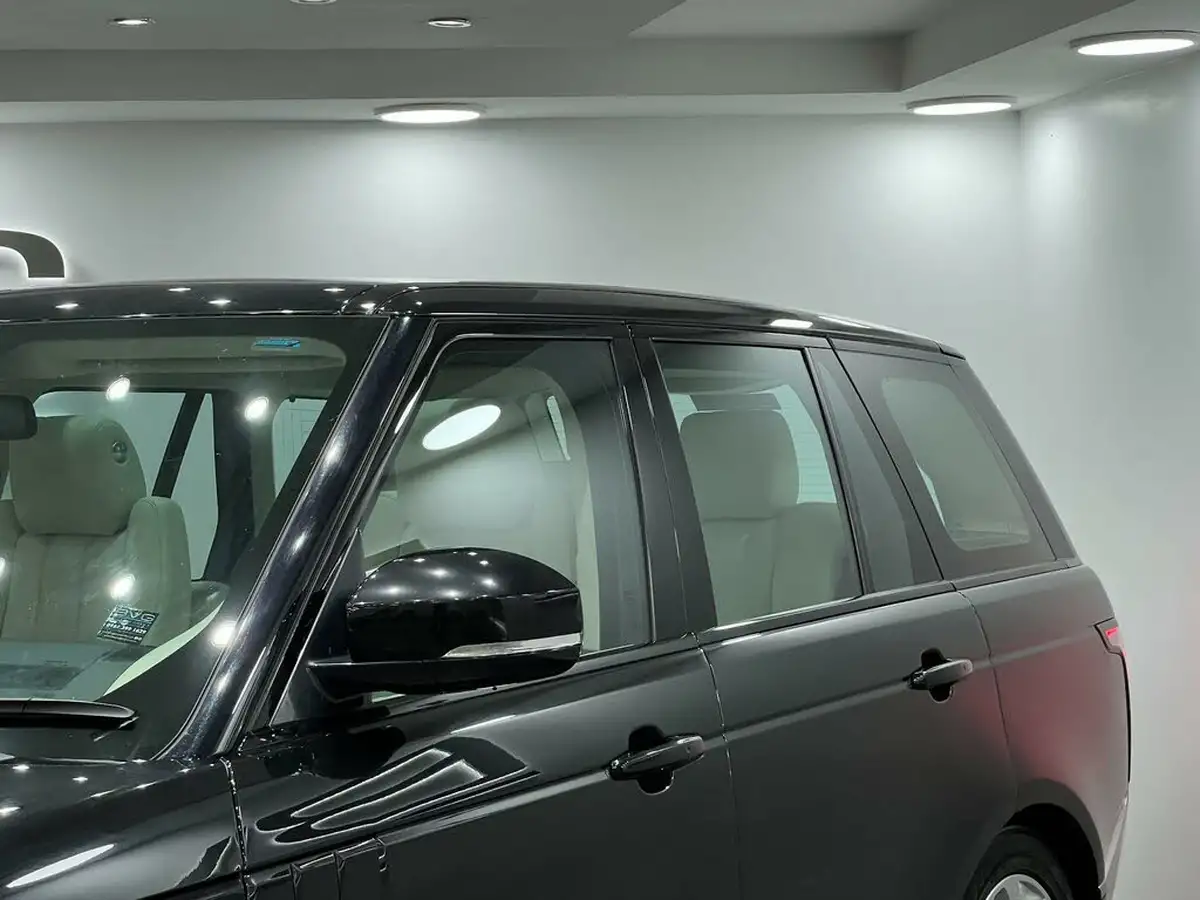 2016-land-rover-range-rover-30tdv6-vogue-30td-v6-awd-big-16