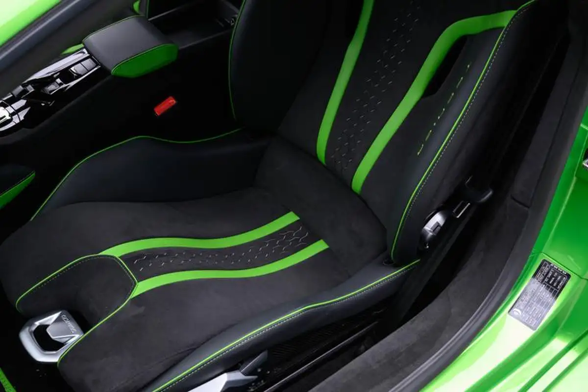 2024-lamborghini-huracan-big-7