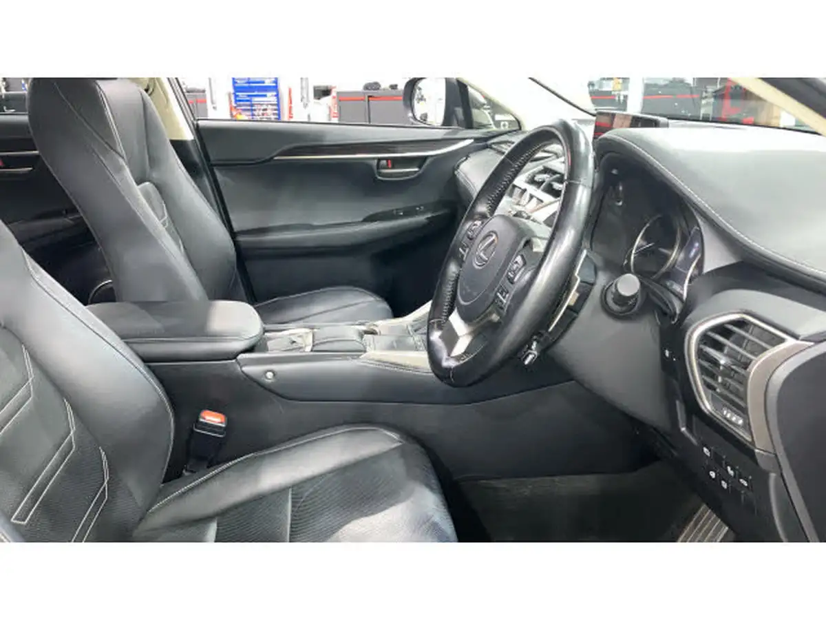2020-lexus-nx-300h-25-takumi-sunroof-big-10