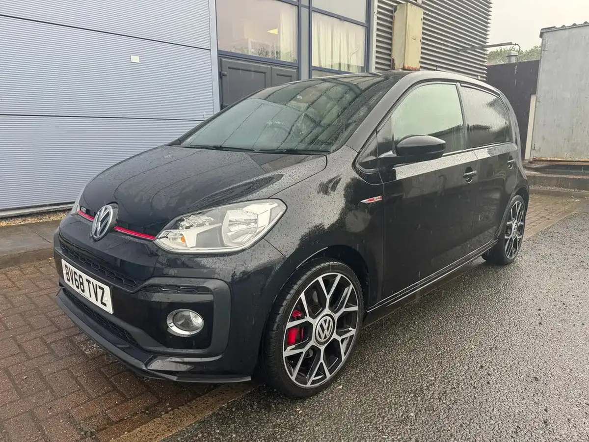 2018-volkswagen-up-10-gti-5d-big-0