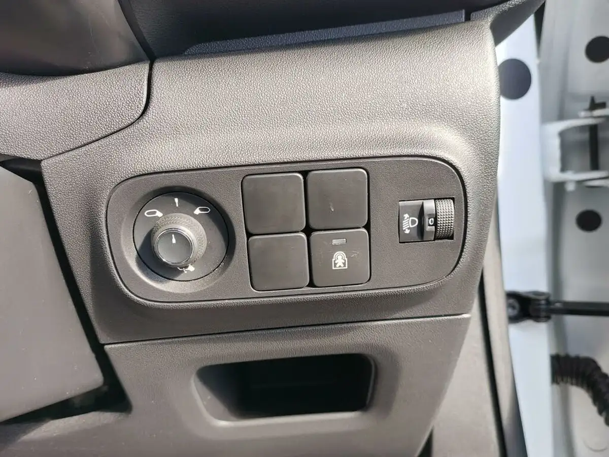 2024-citroen-c3-12-puretech-plus-83ps-big-16