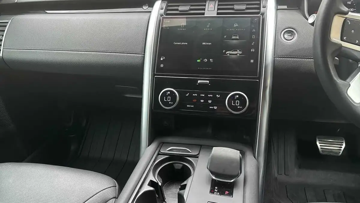 2023-land-rover-discovery-30-d300-commercial-dynamic-hse-big-13