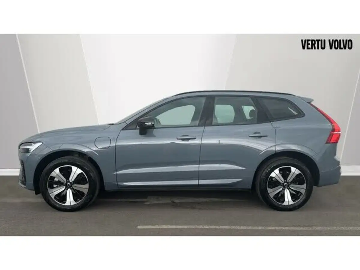 2024-volvo-xc60-20-b5-plus-big-7