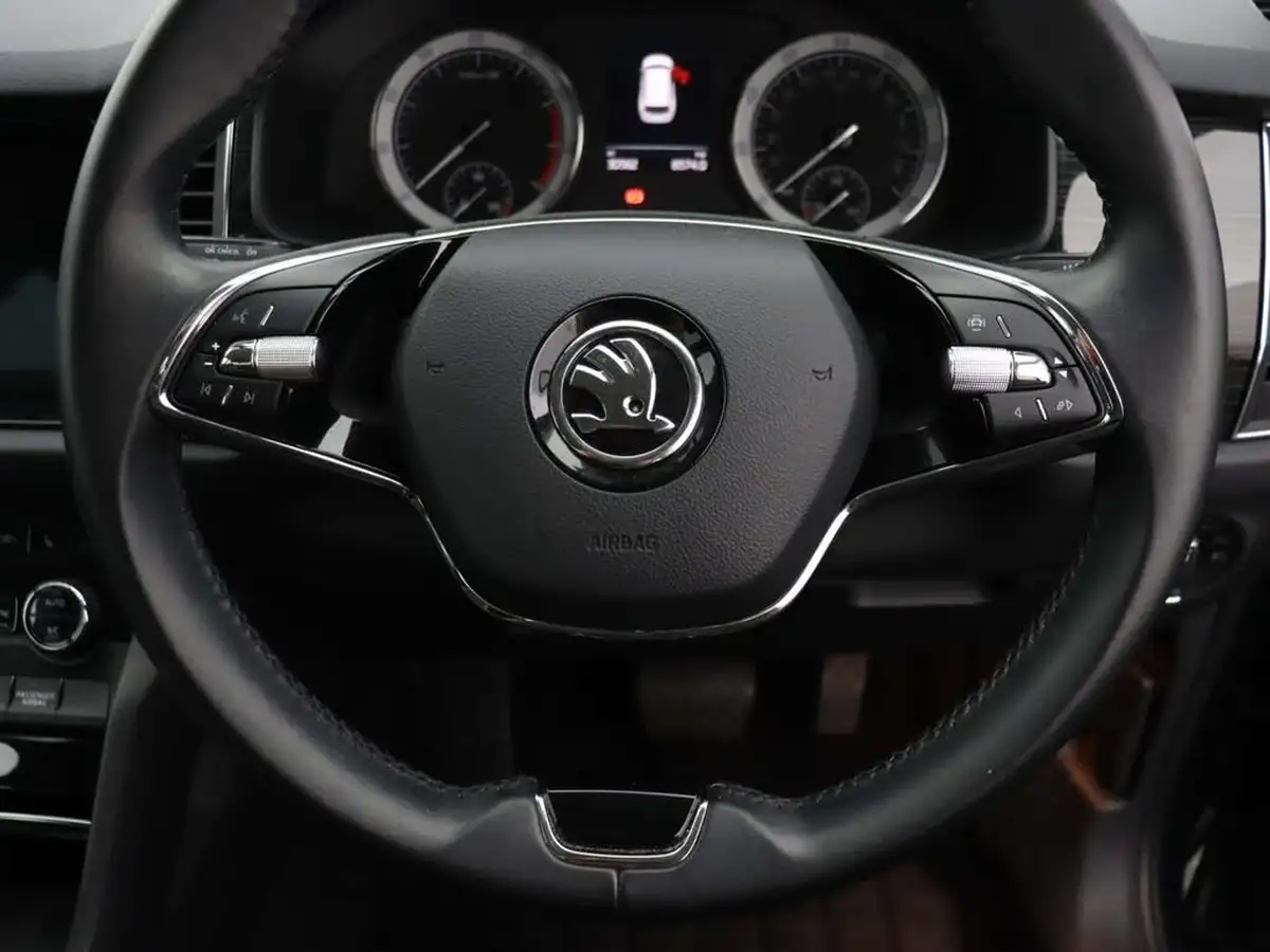 2021-skoda-kodiaq-15-tsi-se-l-dsg-big-34