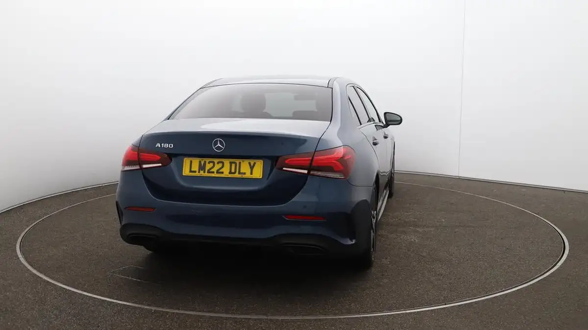 2022-mercedes-benz-a-class-13-a180-amg-line-executive-edition-saloon-4d-7g-dct-big-57