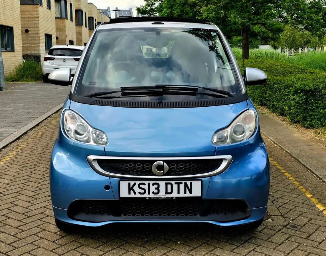 2013-smart-fortwo-10-passion-71bhp-cabriolet-big-11
