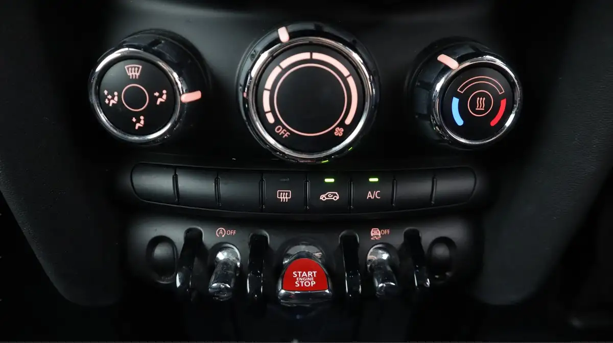 2022-mini-cooper-15-cooper-classic-premium-hatchback-3d-auto-big-12