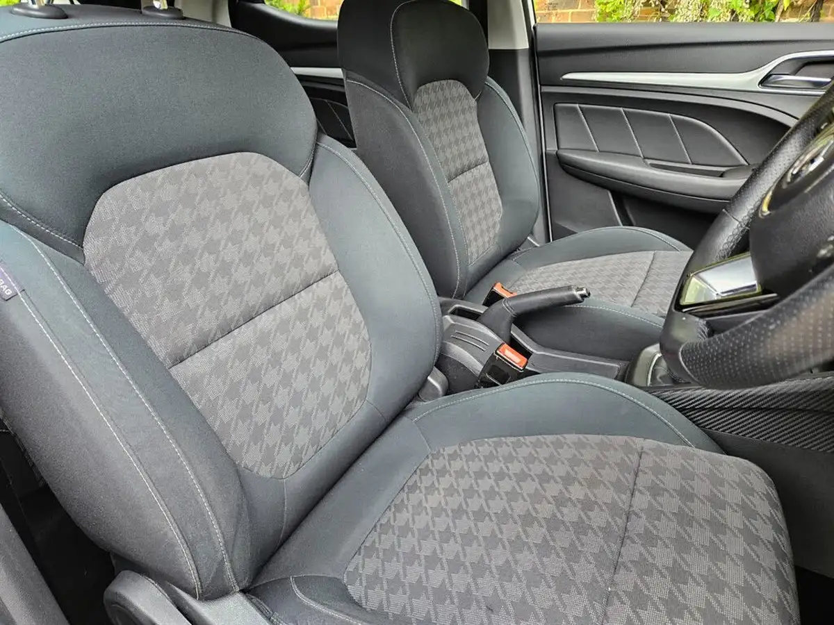 2019-mg-zs-suv-15-vti-tech-excite-105bhp-big-14