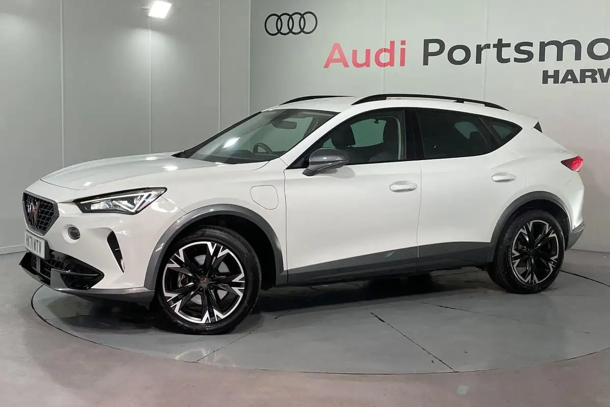 2022-cupra-formentor-14-e-hybrid-v1-big-10