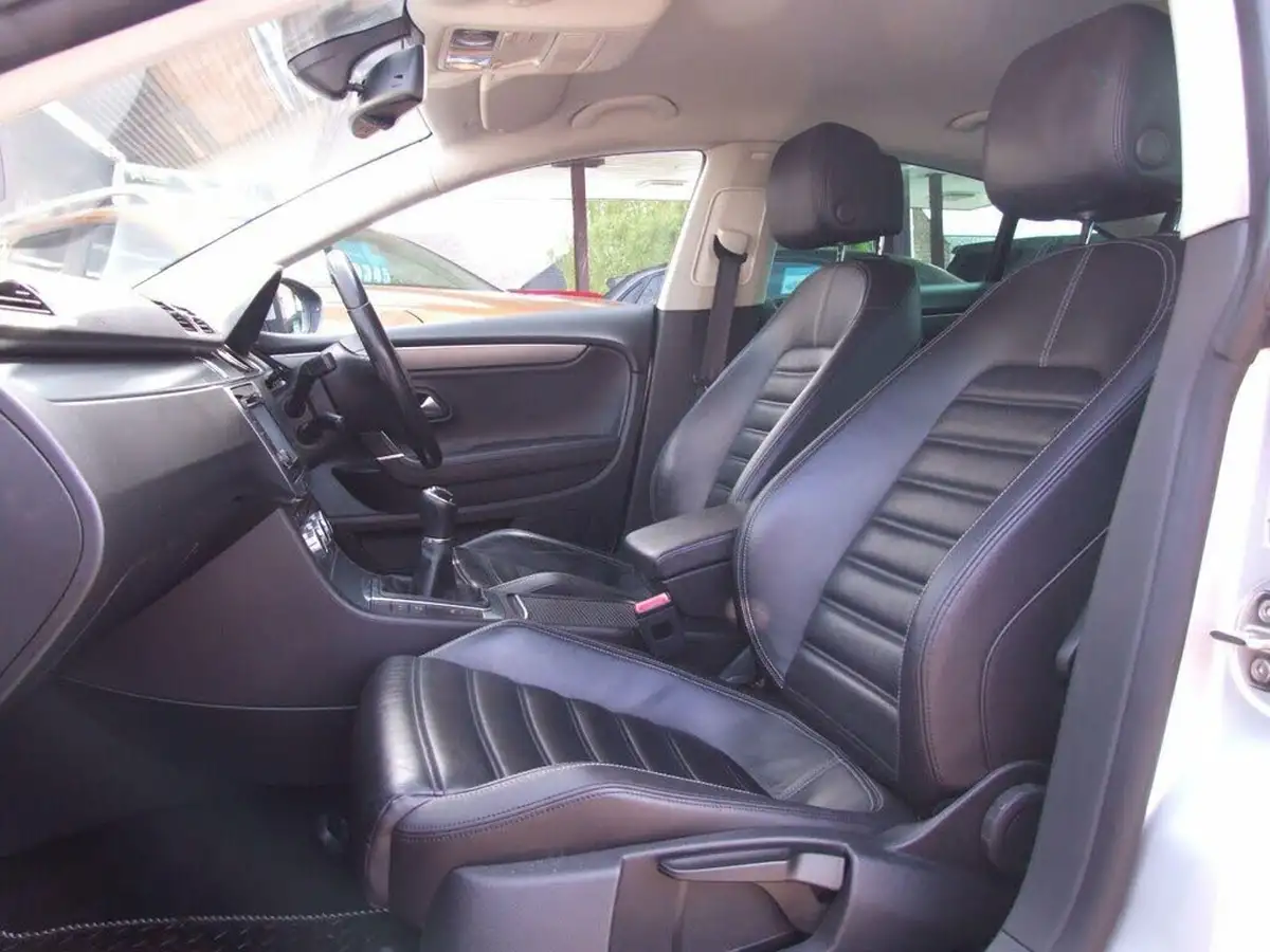 2012-volkswagen-cc-20td-gt-140ps-big-36