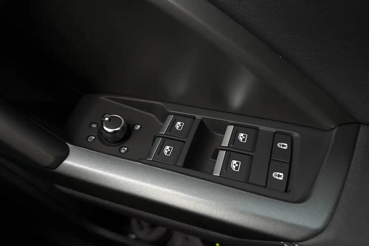 2024-audi-q3-15-35-tfsi-black-edition-sportback-s-tronic-big-38