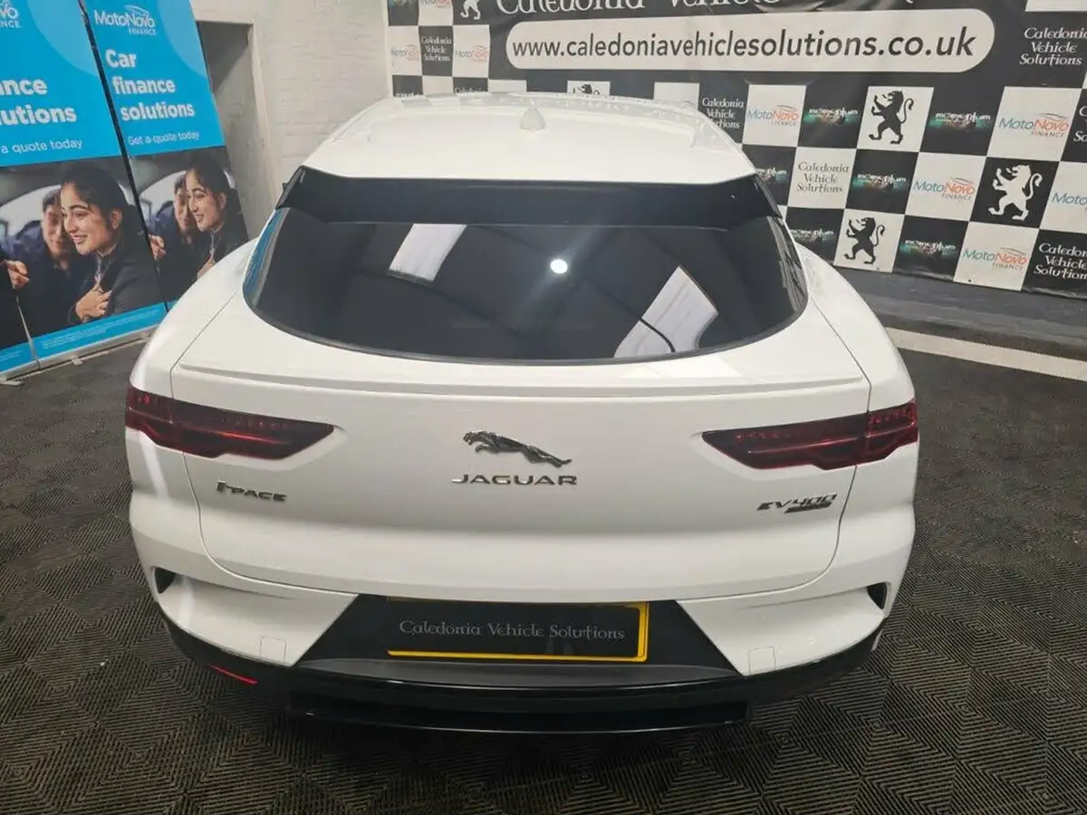 2019-jaguar-i-pace-ev400-se-big-58