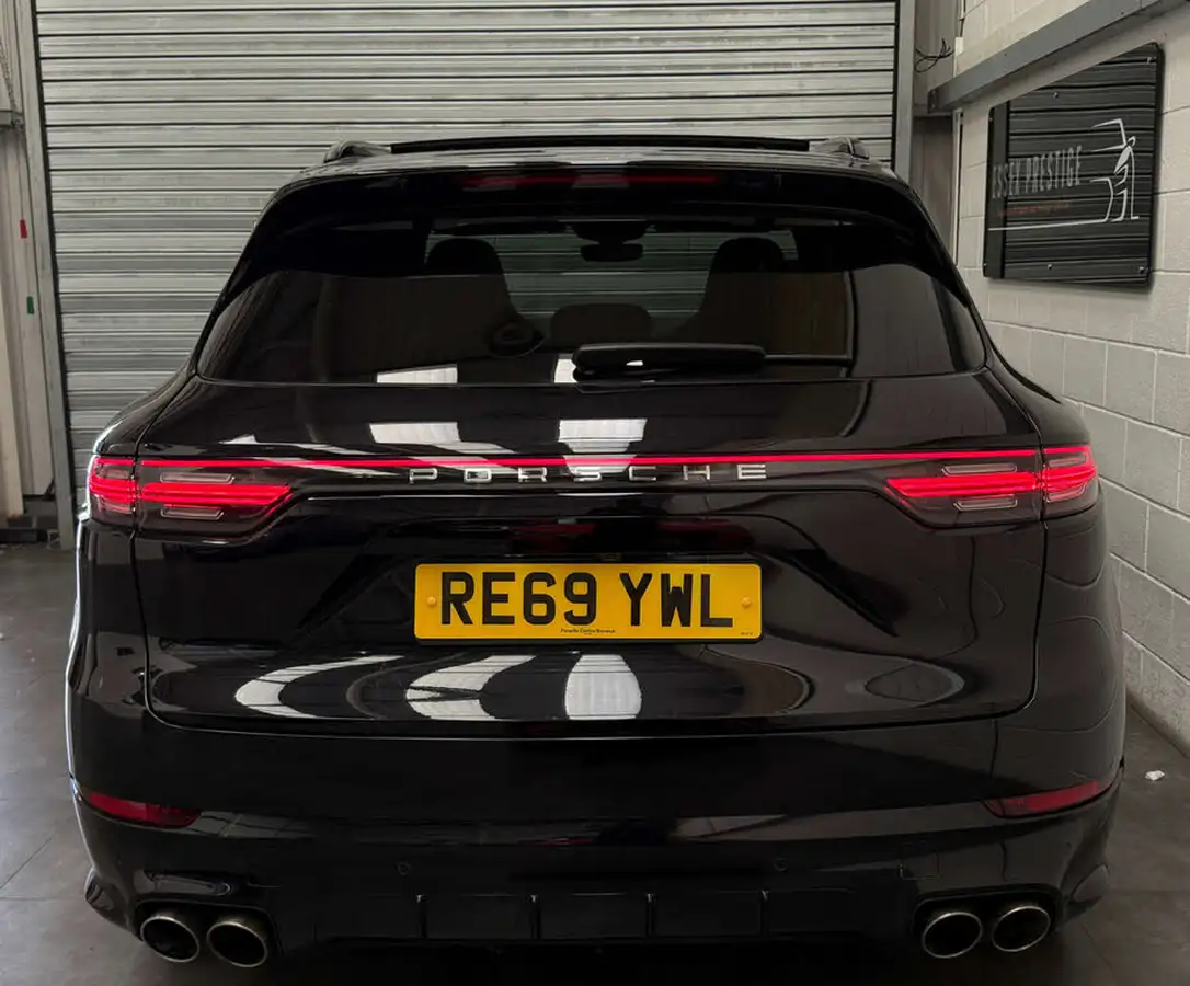 2020-porsche-cayenne-30-v6-s-big-6