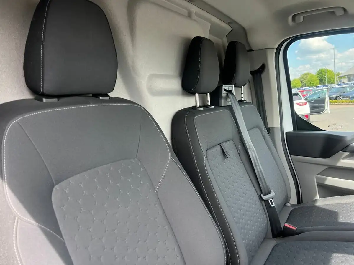 2024-ford-transit-custom-20tdci-280-l1h1-limited-136pseu6e-panel-van-1996cc-big-14