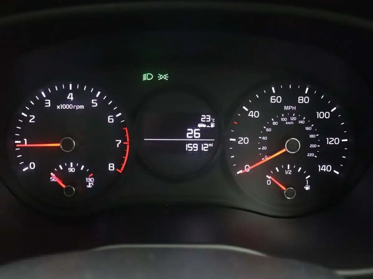 2018-kia-picanto-10-1-65bhp-adap-big-10