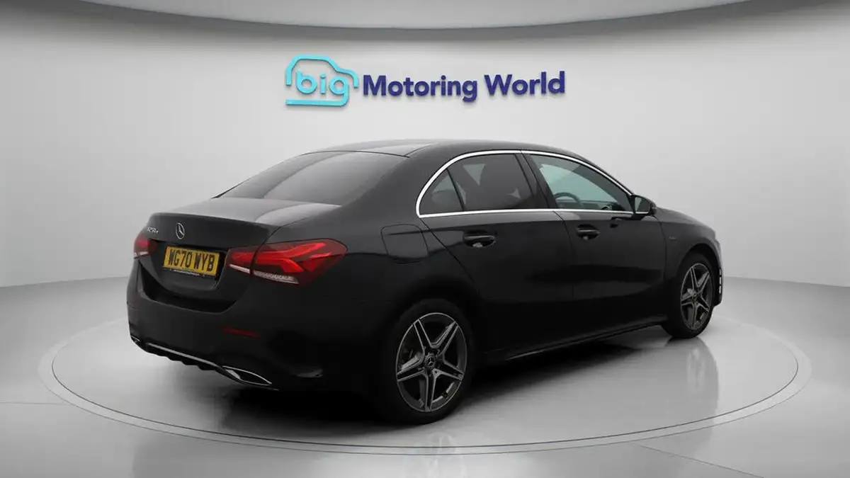 2020-mercedes-benz-a-class-13-a250e-amg-line-saloon-4d-big-7