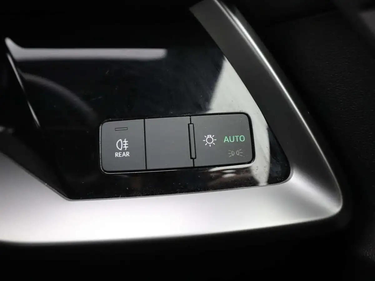 2021-audi-a3-15-35-tfsi-technik-big-38