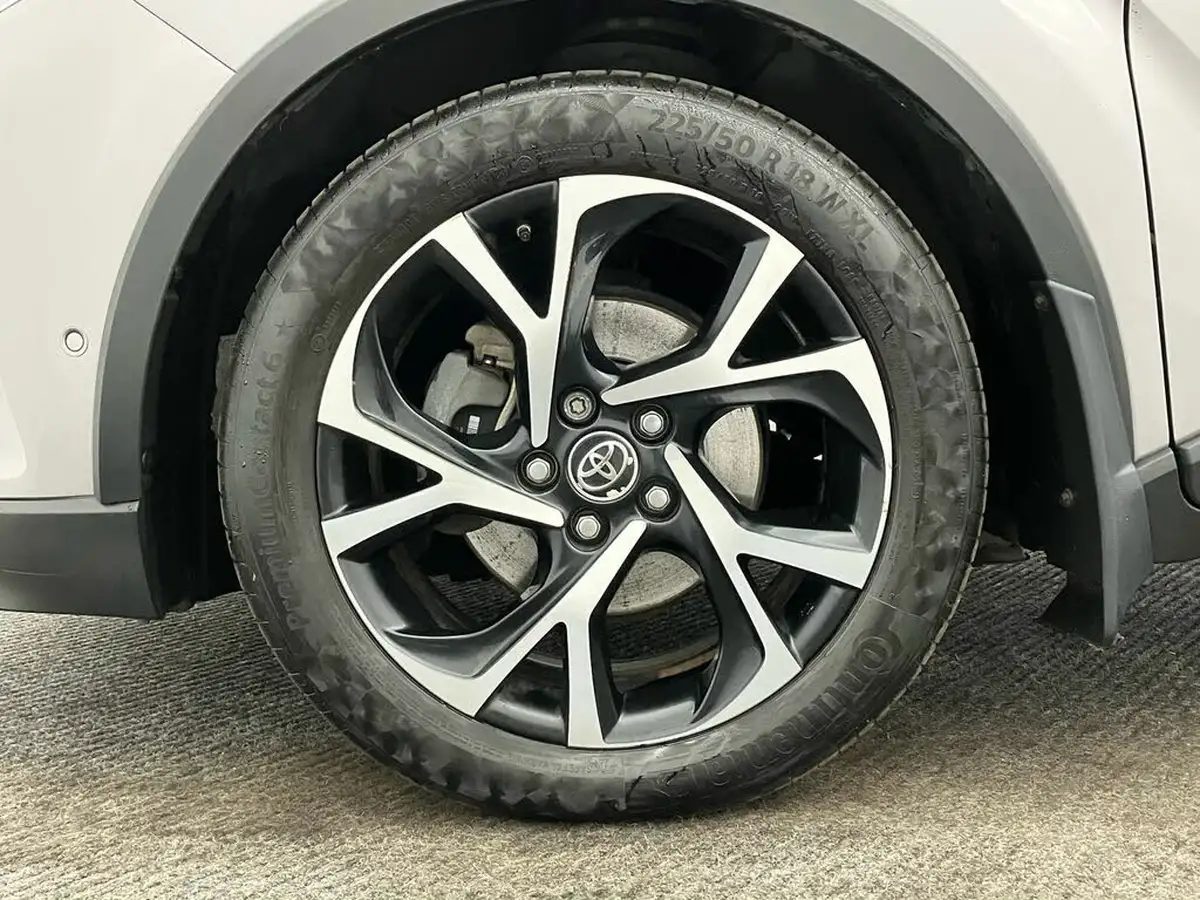2017-toyota-c-hr-18-vvt-i-dynamic-big-7