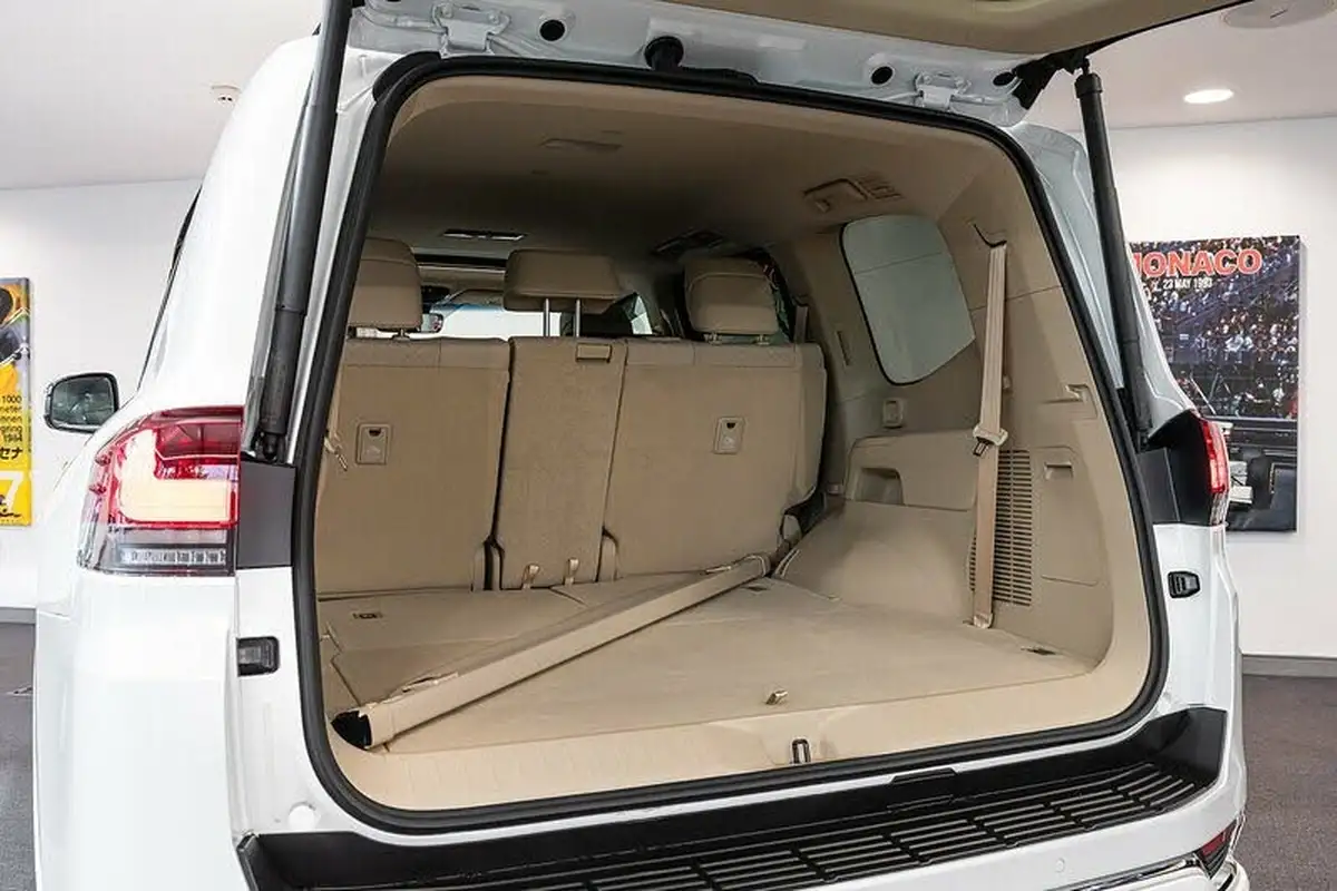 2023-toyota-land-cruiser-big-35