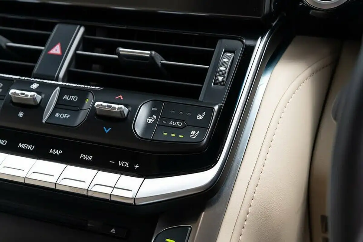 2023-toyota-land-cruiser-big-11
