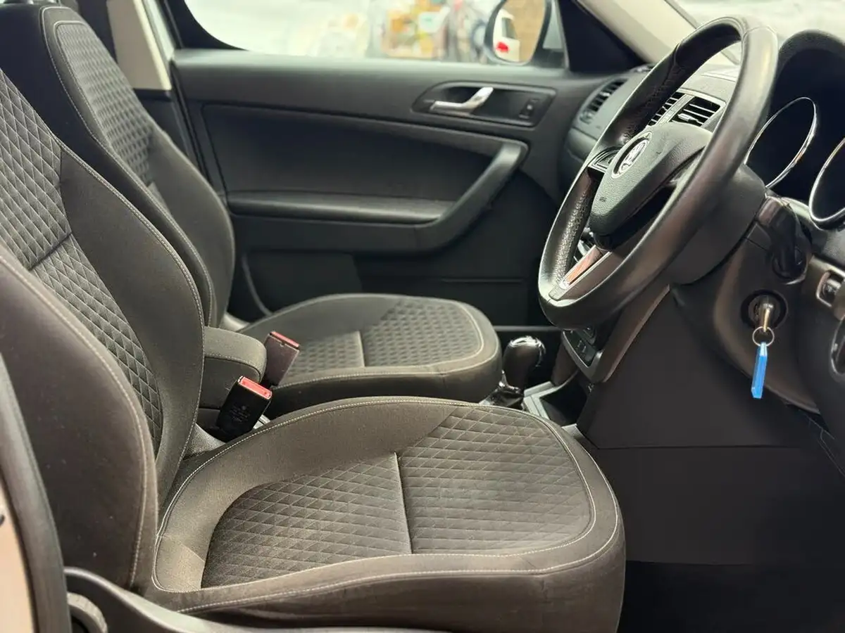 2017-skoda-yeti-outdoor-12-tsi-se-drive-dsg-big-12