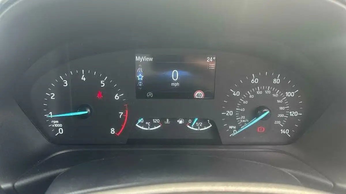 2022-ford-fiesta-10t-st-line-100ps-5d-big-36