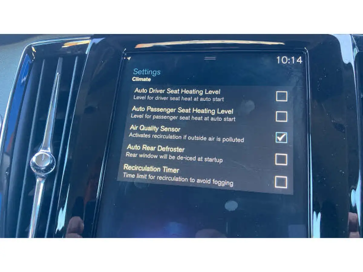 2019-volvo-s90-20-t4-momentum-big-45