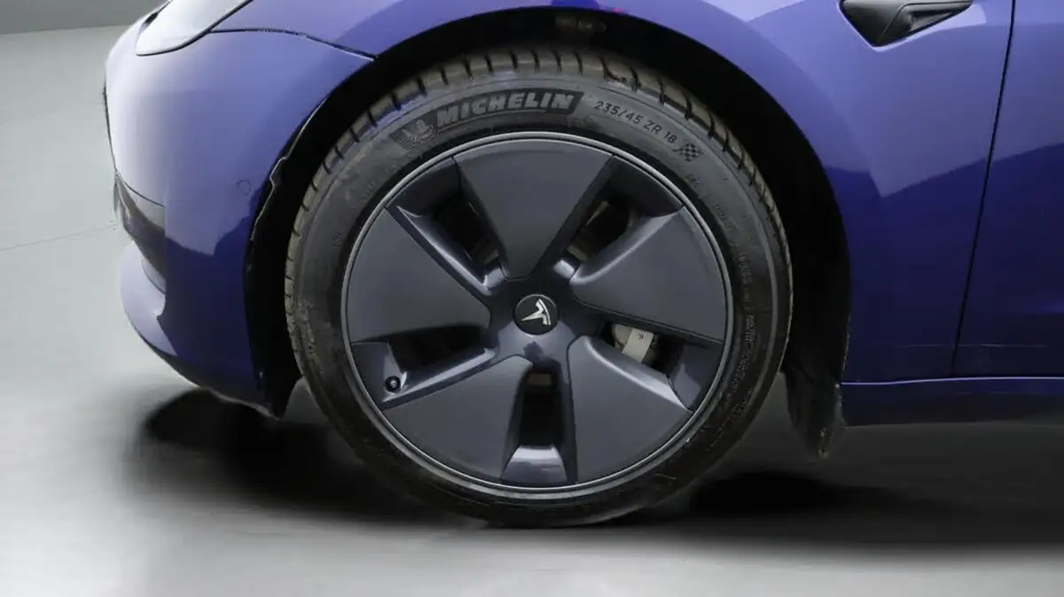 2021-tesla-model-3-e-standard-plus-big-28