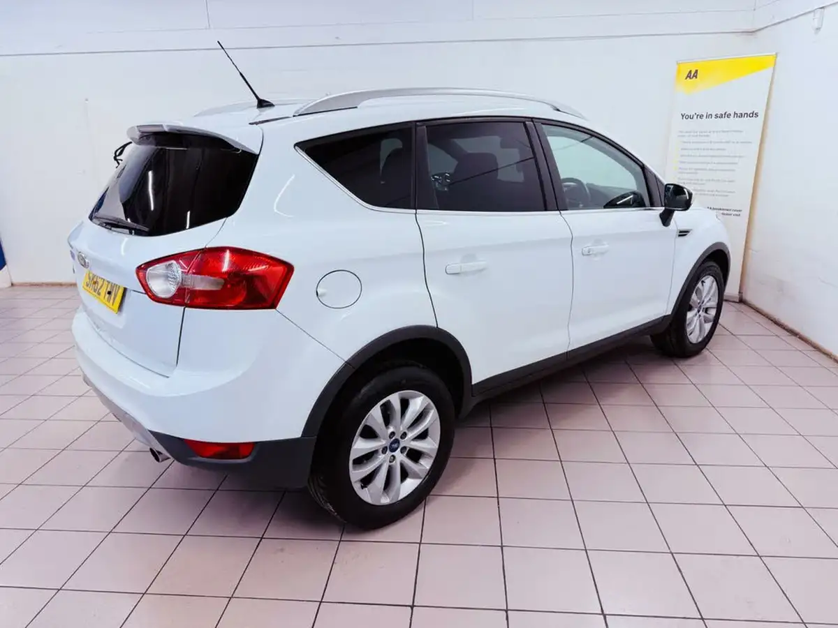 2012-ford-kuga-20td-titanium-163ps-4x4-big-8