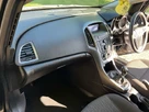 2014-vauxhall-astra-16-design-hatchback-small-11