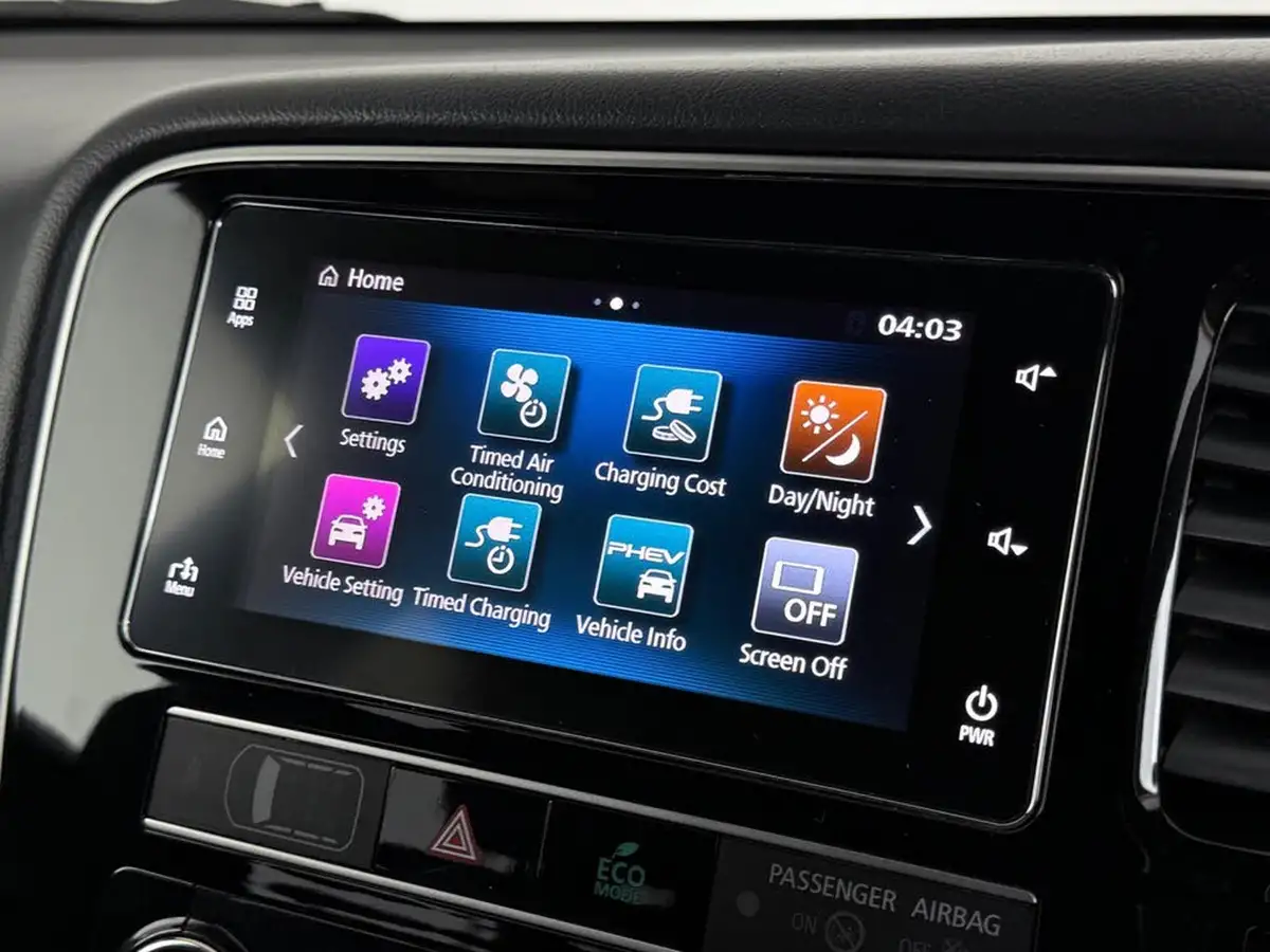 2019-mitsubishi-outlander-24-4h-phev-big-31