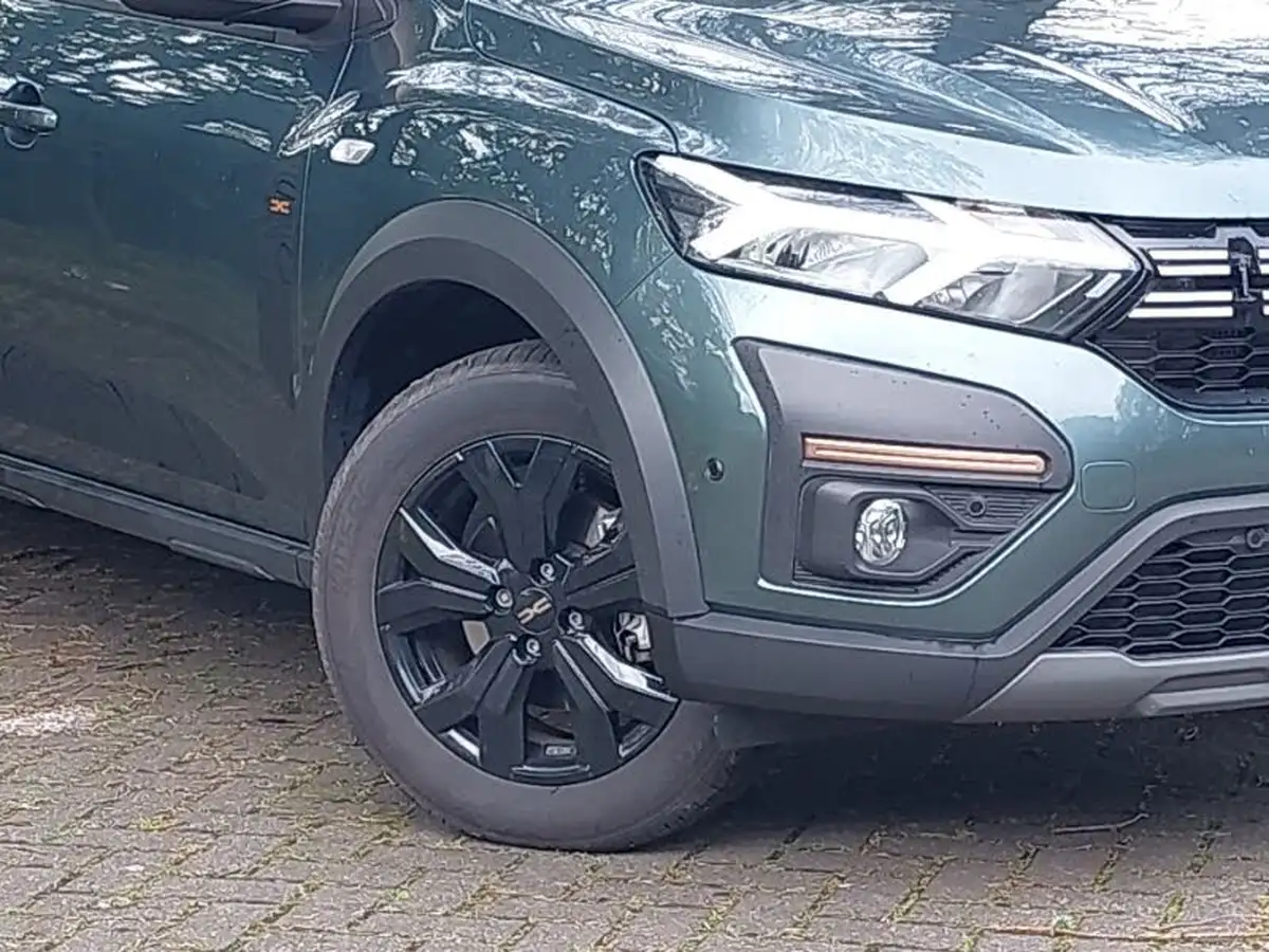 2024-dacia-jogger-16-tce-extreme-big-8