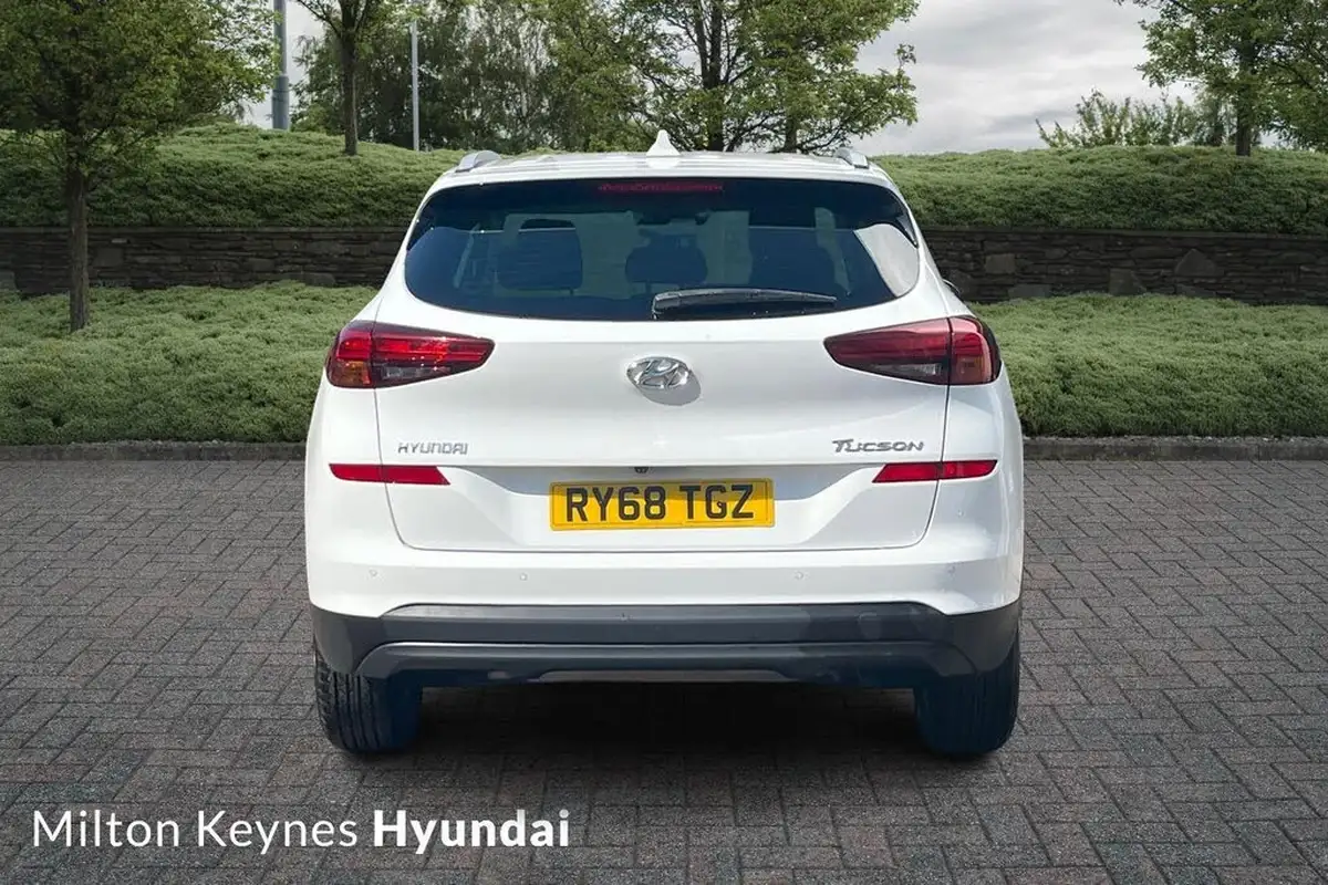2019-hyundai-tucson-16-gdi-se-nav-big-4