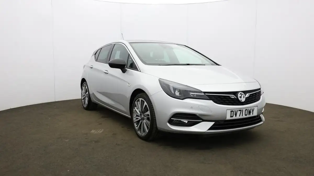 2021-vauxhall-astra-12-turbo-griffin-edition-hatchback-big-45