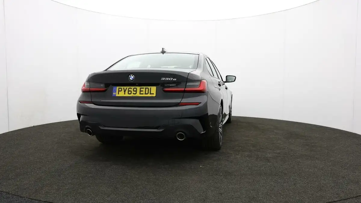 2019-bmw-3-series-20-330e-m-sport-plus-pack-big-79