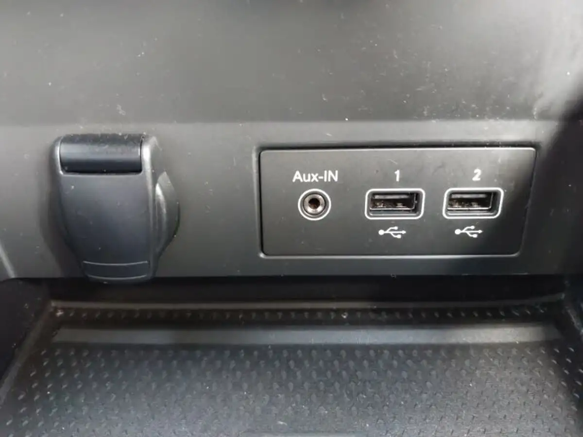 2021-renault-captur-13-tce-iconic-140ps-big-16