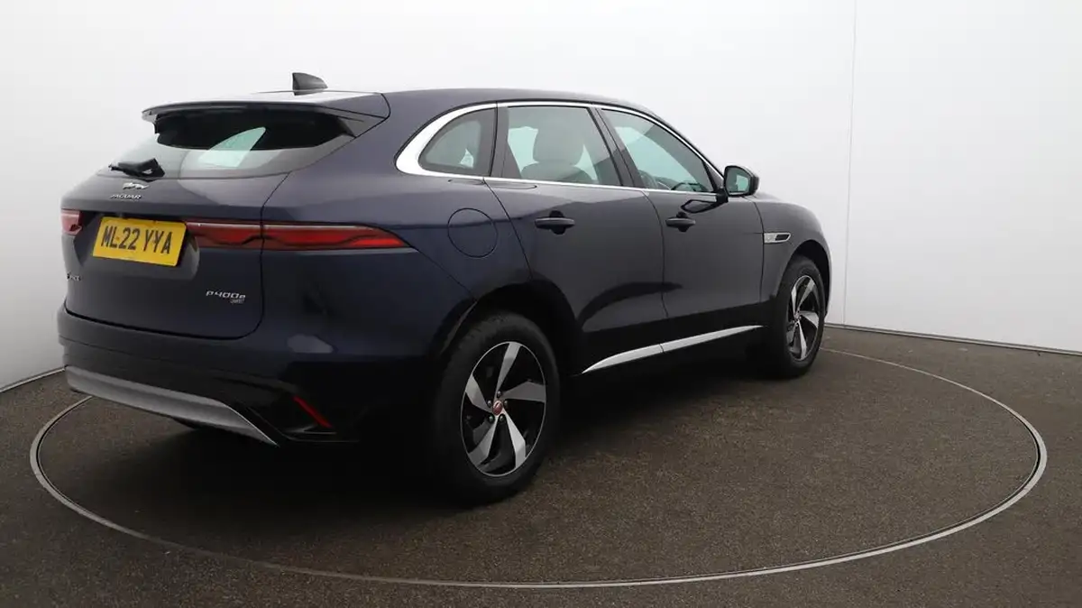 2022-jaguar-f-pace-20-p400e-s-big-49