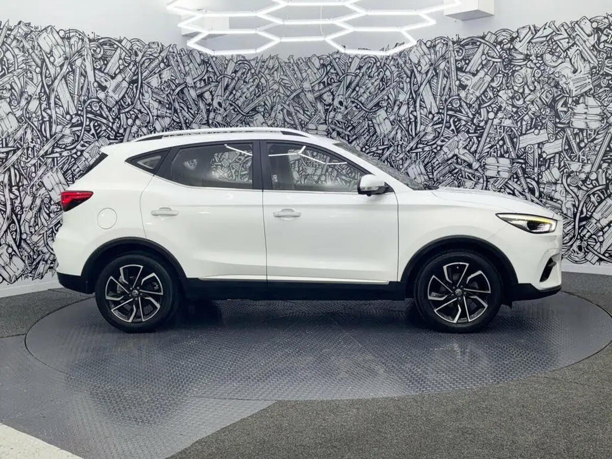 2022-mg-zs-suv-15-vti-tech-exclusive-big-13
