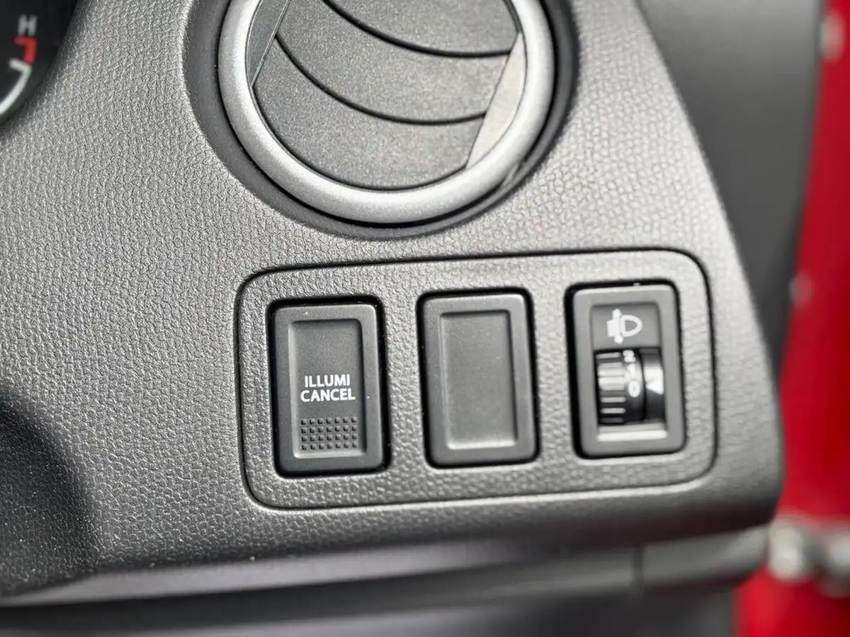 2008-suzuki-swift-13-gl-5d-big-28