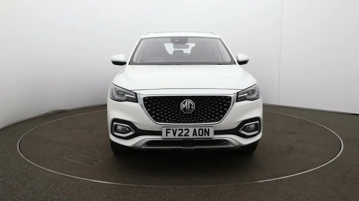 2022-mg-hs-15t-gdi-exclusive-162ps-dct-big-33