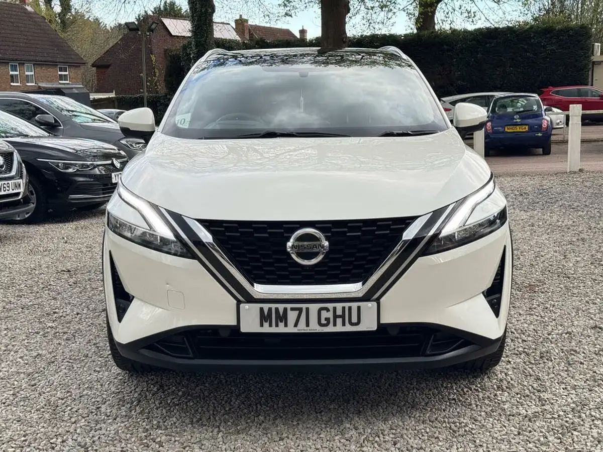 2021-nissan-qashqai-13-dig-t-tekna-158ps-xtronic-big-1