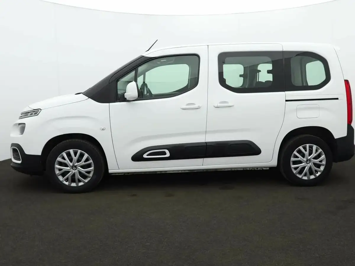 2021-citroen-berlingo-12-puretech-feel-m-size-110ps-big-4