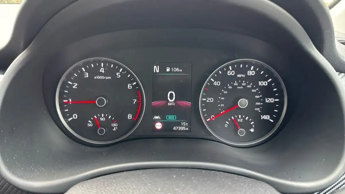 2023-kia-stonic-10-t-gdi-gt-line-s-118bhp-big-6
